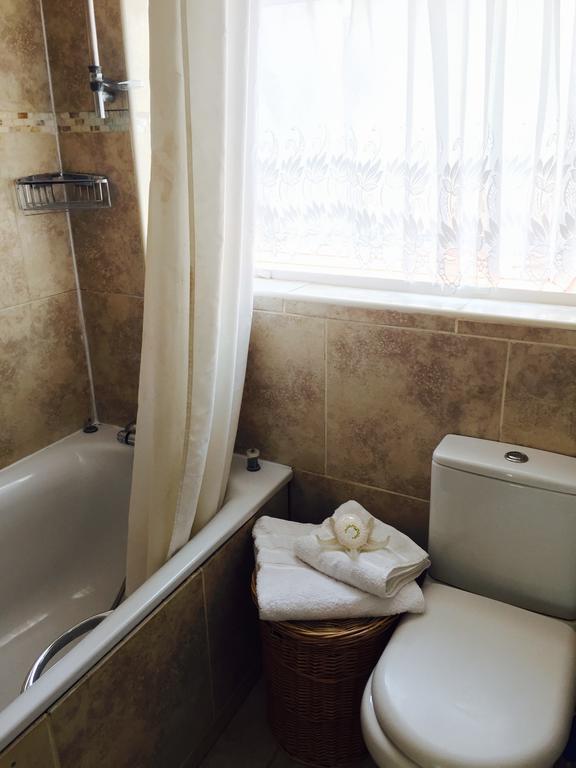 Edgware B&B Barnet Eksteriør billede