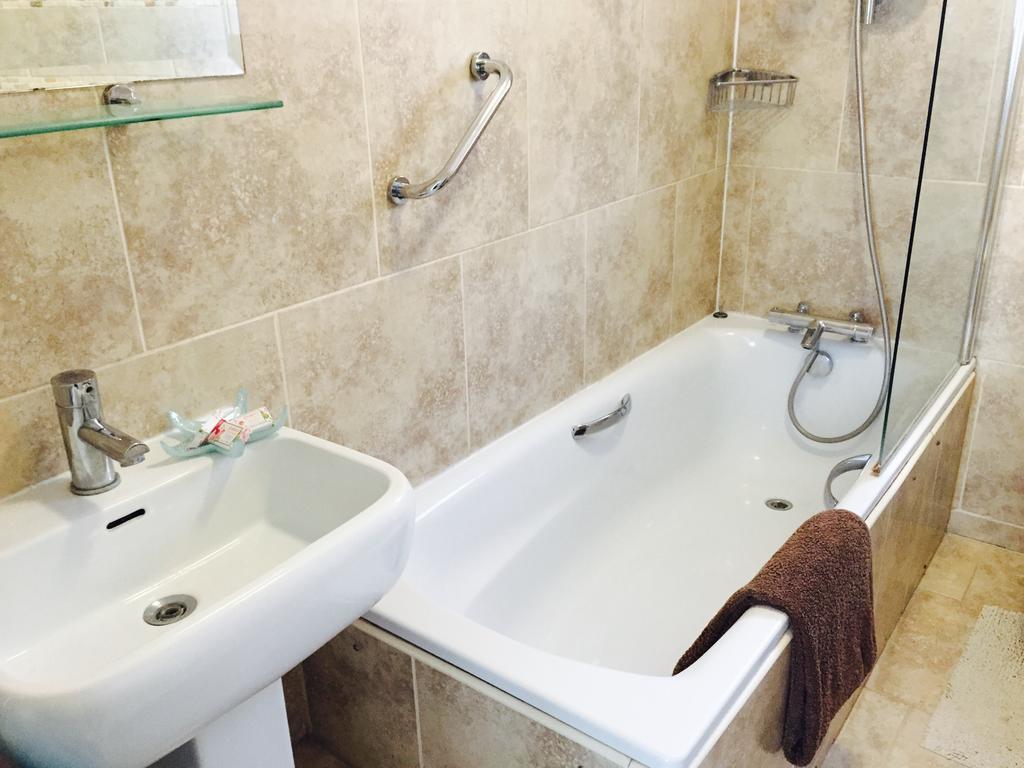 Edgware B&B Barnet Eksteriør billede